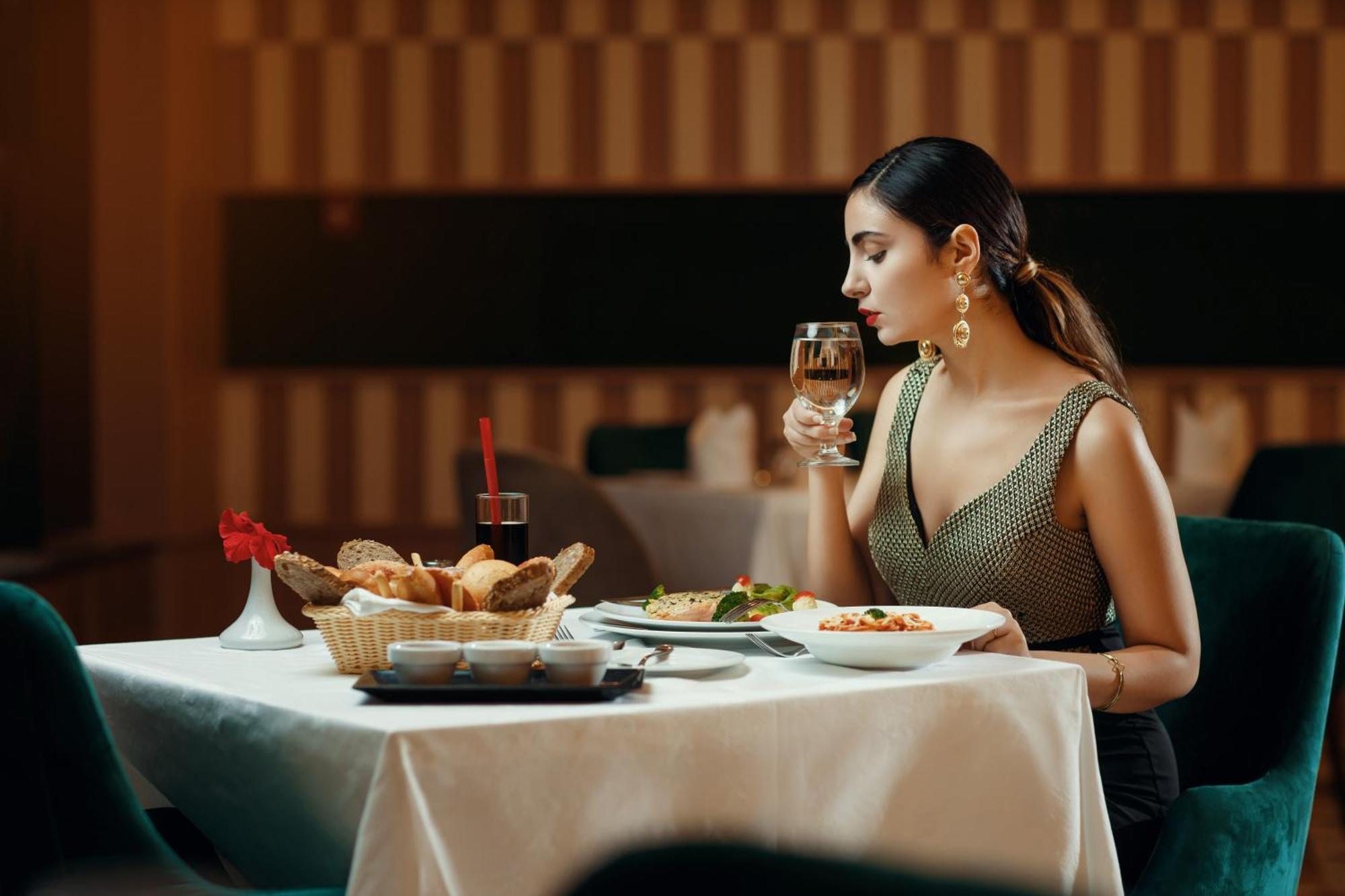 Helnan Hotel - Port Fouad Порт Саид Екстериор снимка