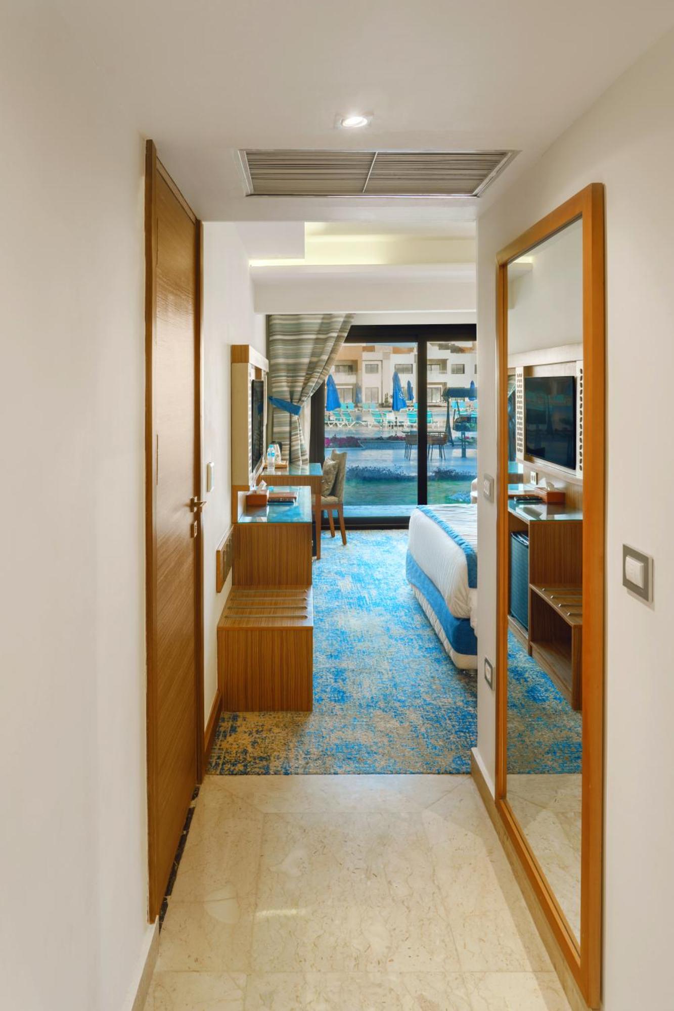 Helnan Hotel - Port Fouad Порт Саид Екстериор снимка