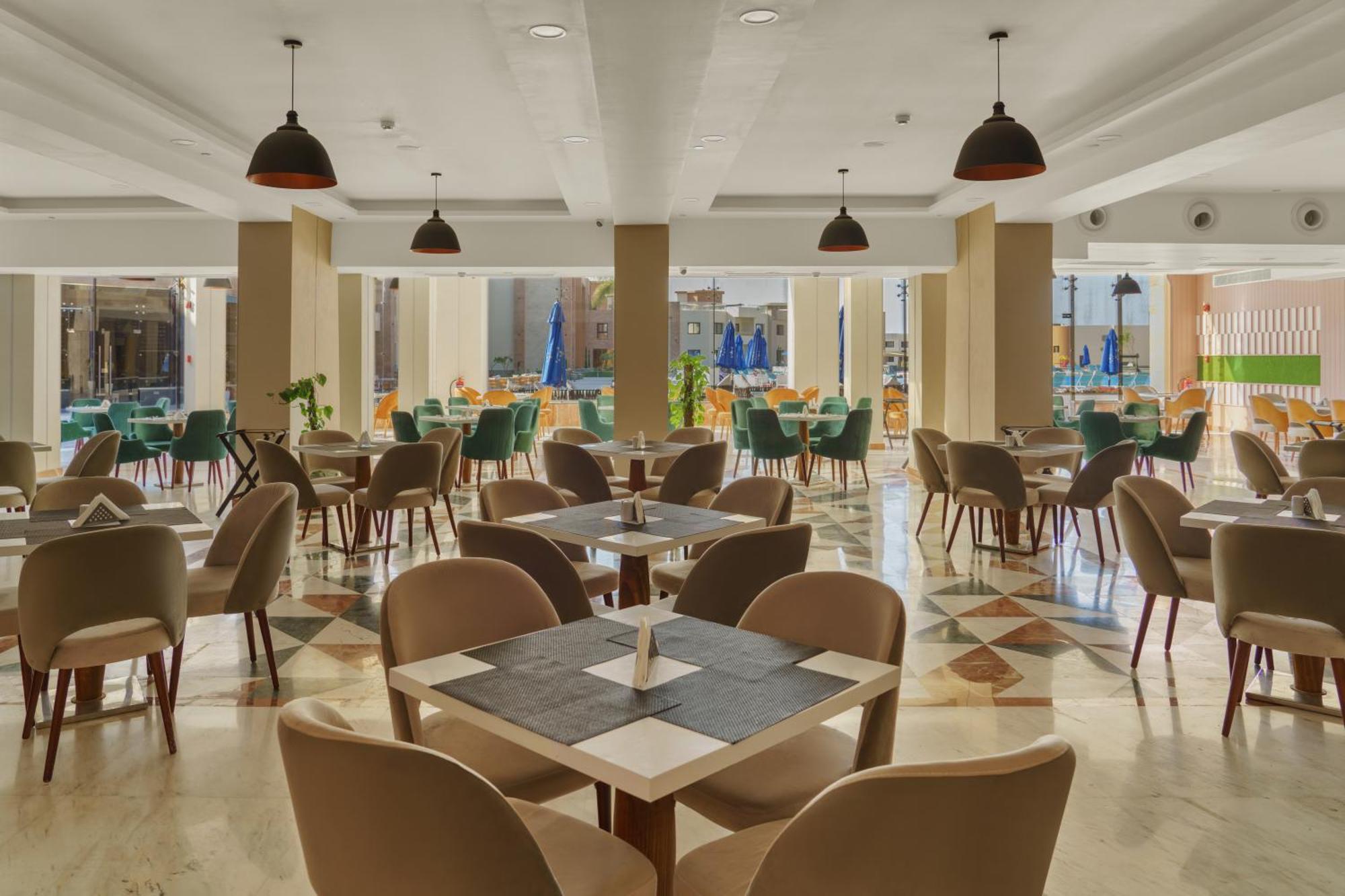 Helnan Hotel - Port Fouad Порт Саид Екстериор снимка